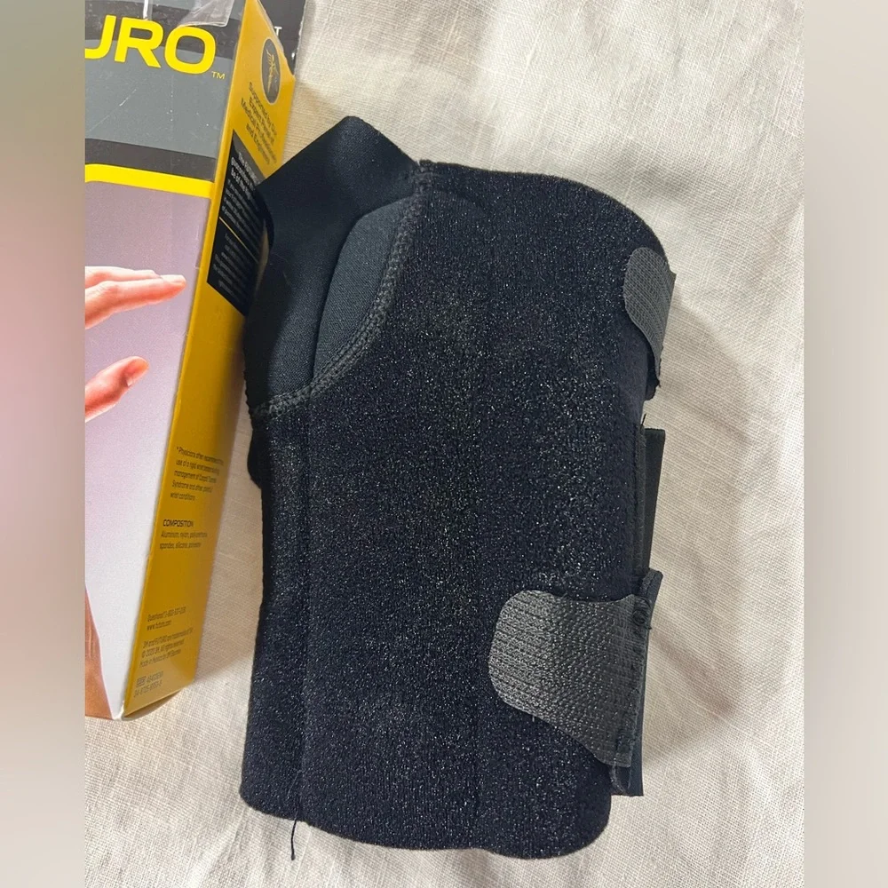 Futuro Compression Stabilizing Wrist Brace l/xl